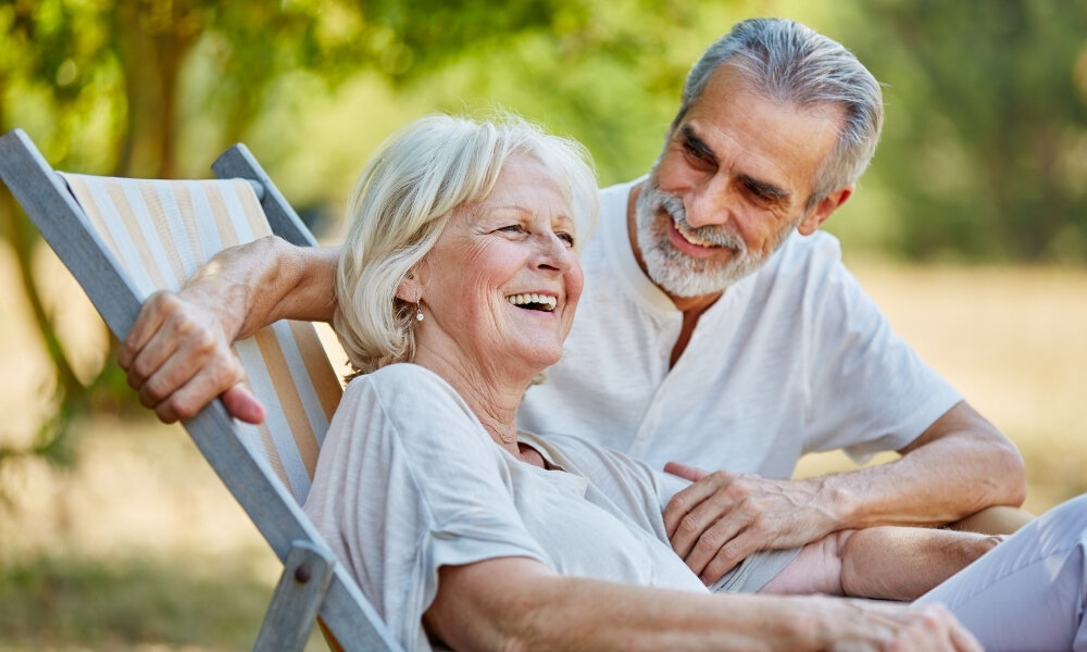Elderly-couple-smiling